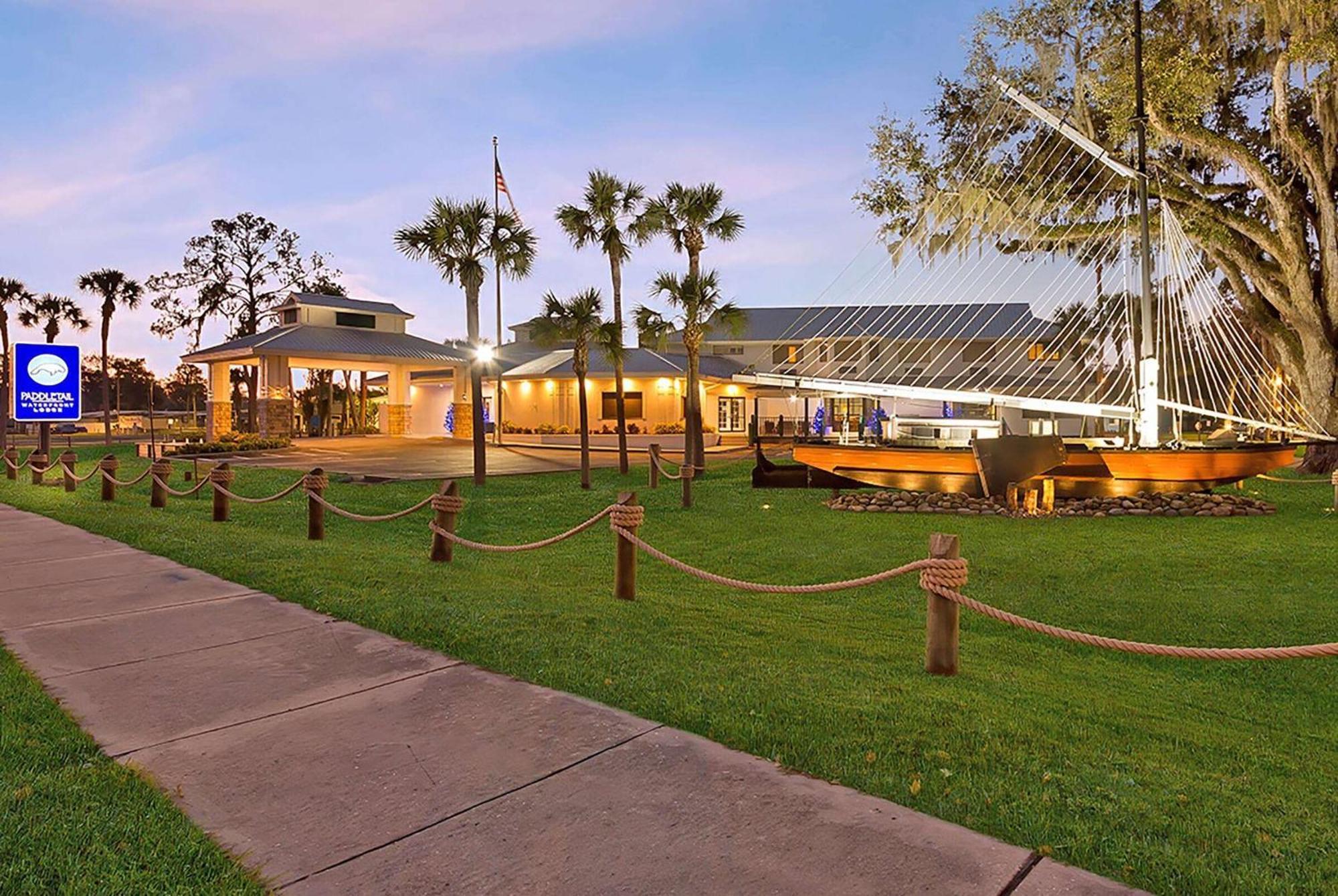 Paddletail Waterfront Lodge, Trademark Collection By Wyndham Crystal River Exterior photo