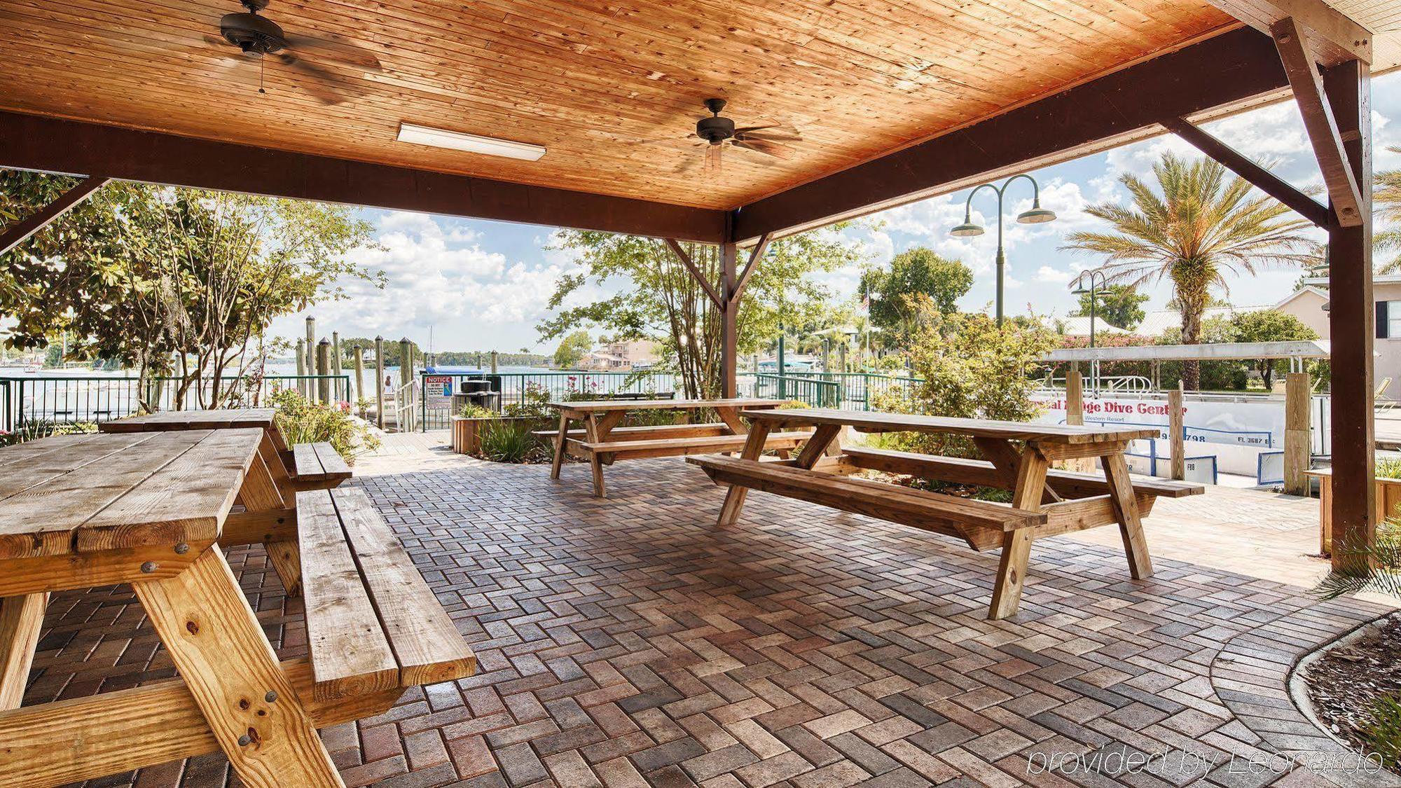 Paddletail Waterfront Lodge, Trademark Collection By Wyndham Crystal River Exterior photo